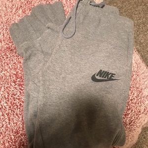 NIKE joggers